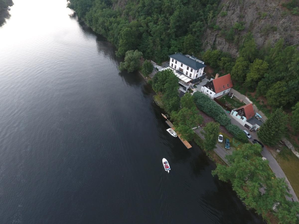 Hotel Mandát Hradišťko Exterior foto